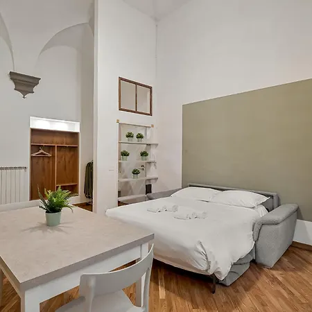 Fiesolana Boutique Apartment *